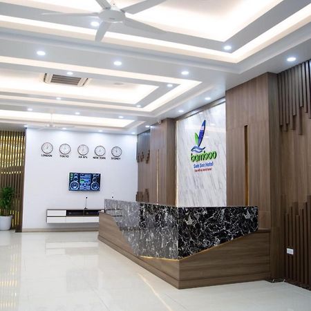 Bamboo Hotel Thanh Hóa エクステリア 写真