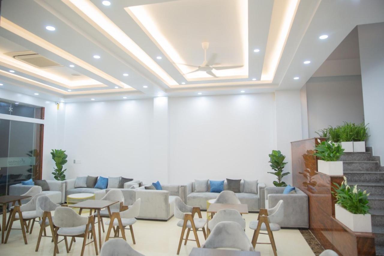 Bamboo Hotel Thanh Hóa エクステリア 写真